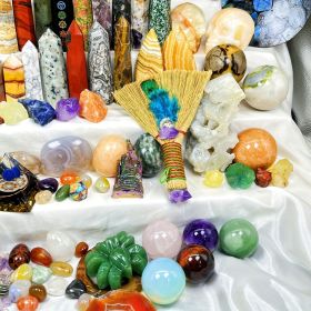 Deluxe Crystal Set Collection Box - Bohemian Style, Perfect for Jewelry Making & Elegant Home Decor, Unique Gift Idea for Christmas, Valentine's (weight: 2lb)